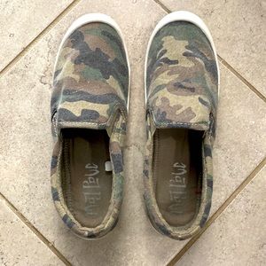 Army print slip on sneakers